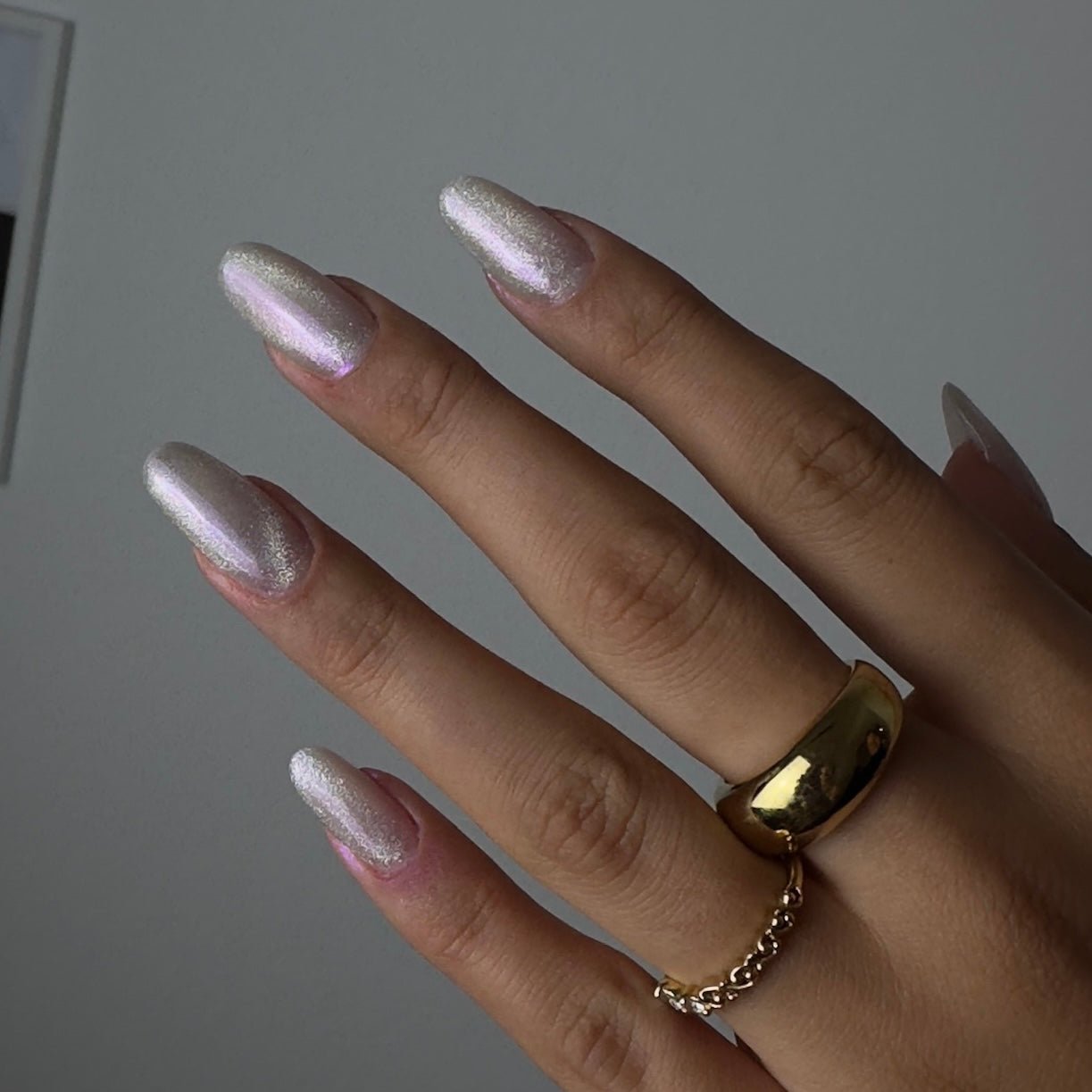Crystal Cat Eye – Brands of I.Z.M e.U